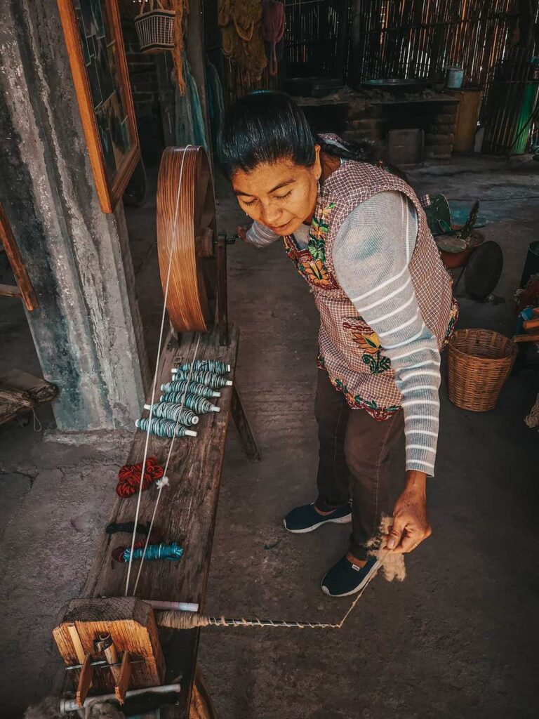 Handwoven wool rugs Tour-Spinning wheel Oaxaca Mexico