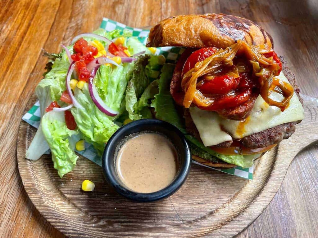 Burger At El Viejo Cafe - Best Things To Do In Antigua Guatemala